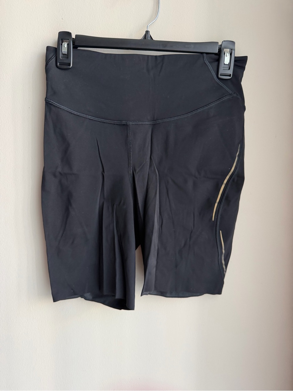 Lululemon Base Pace High-Rise Reflective Short 8”
